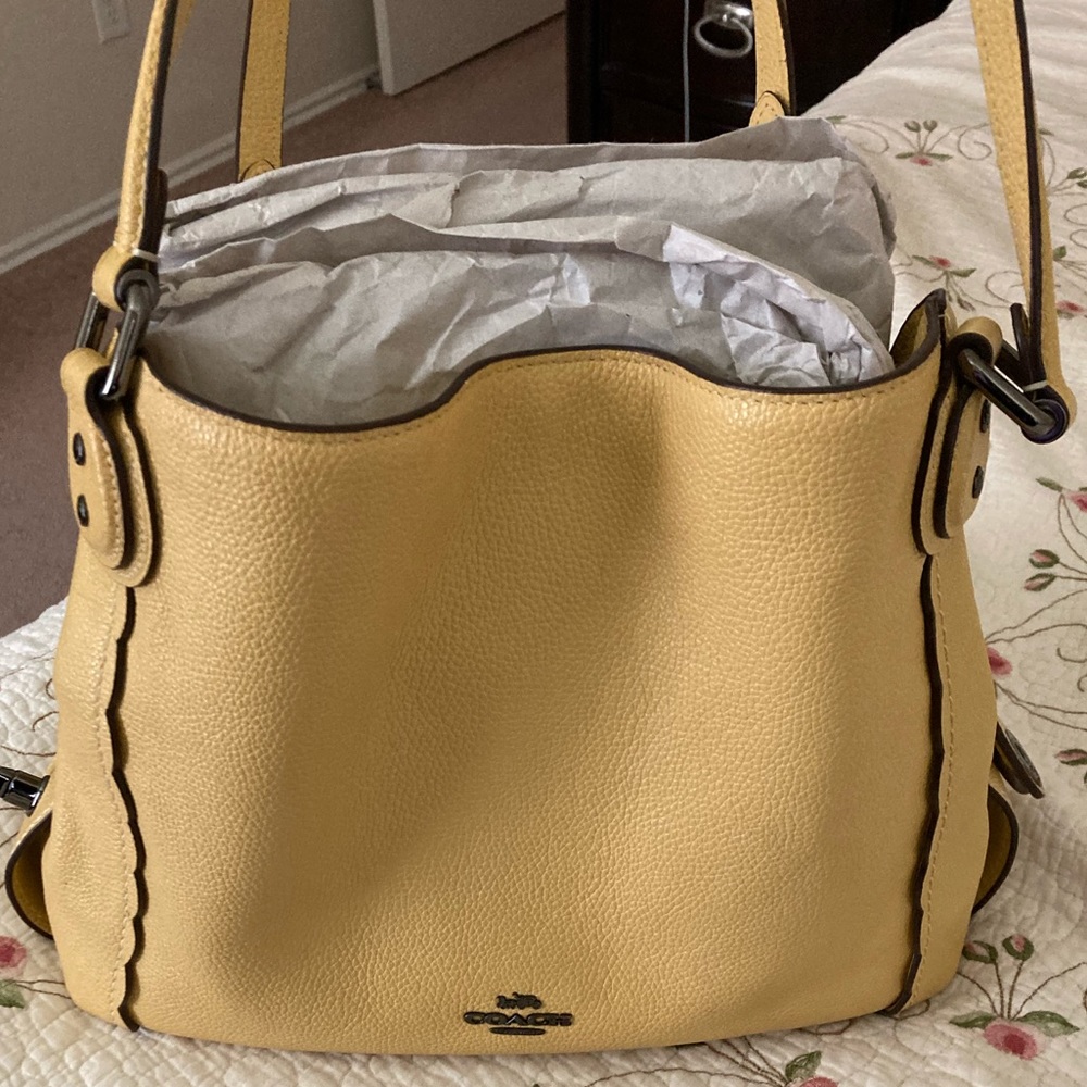 Coach handbag - Picture 2 of 13